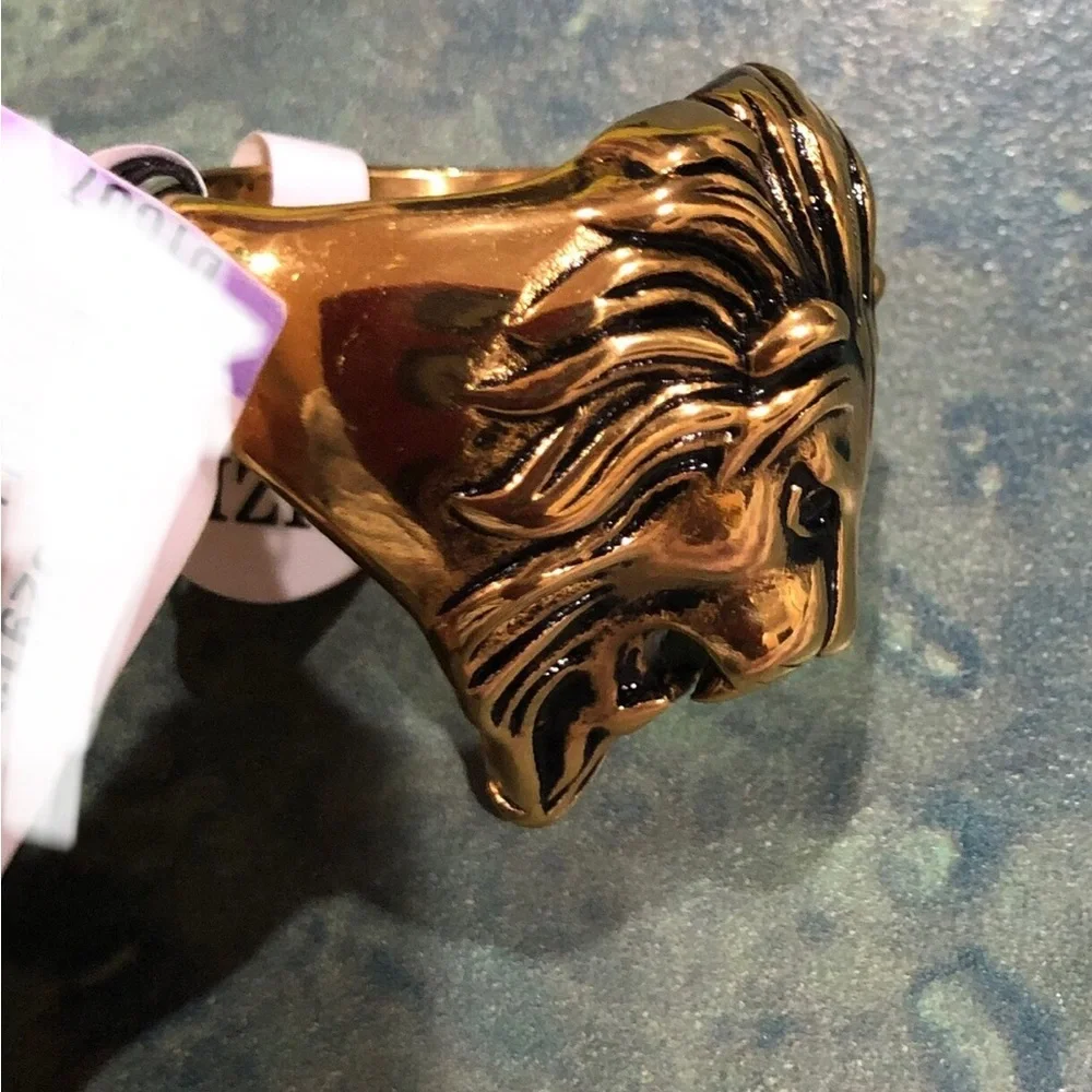 Lion head men’s brass look ring size‎ 10 brand new